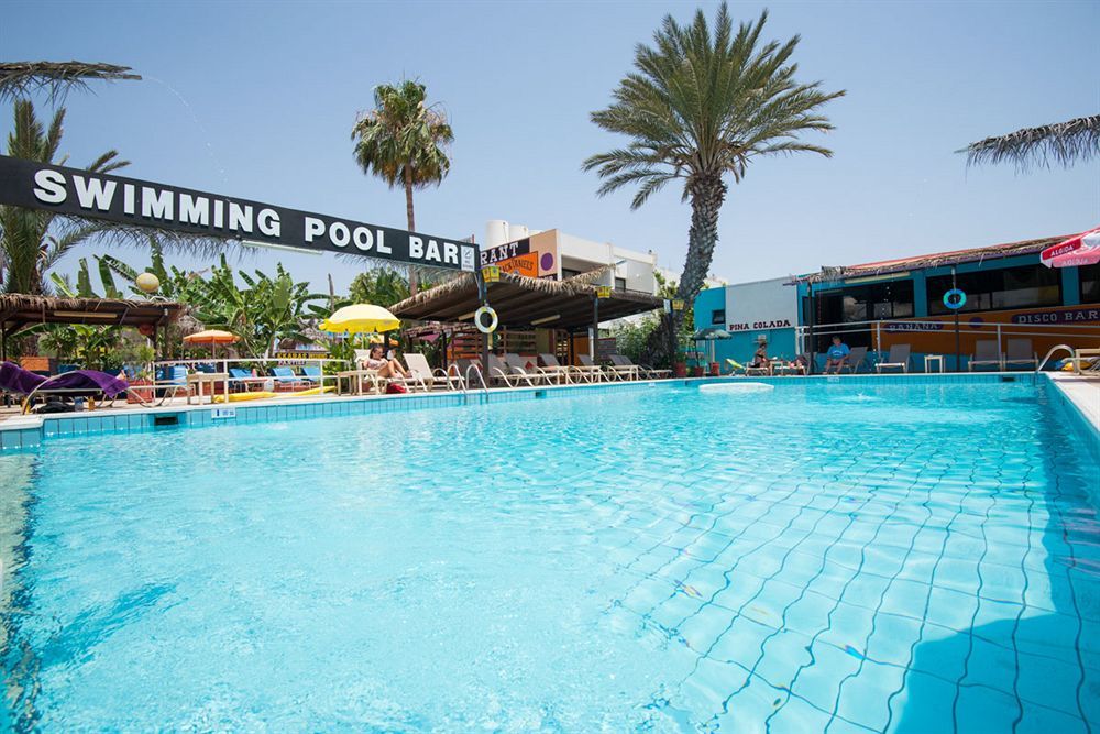 Kkaras Hotel 3 Star Ayia Napa Exteriér fotografie