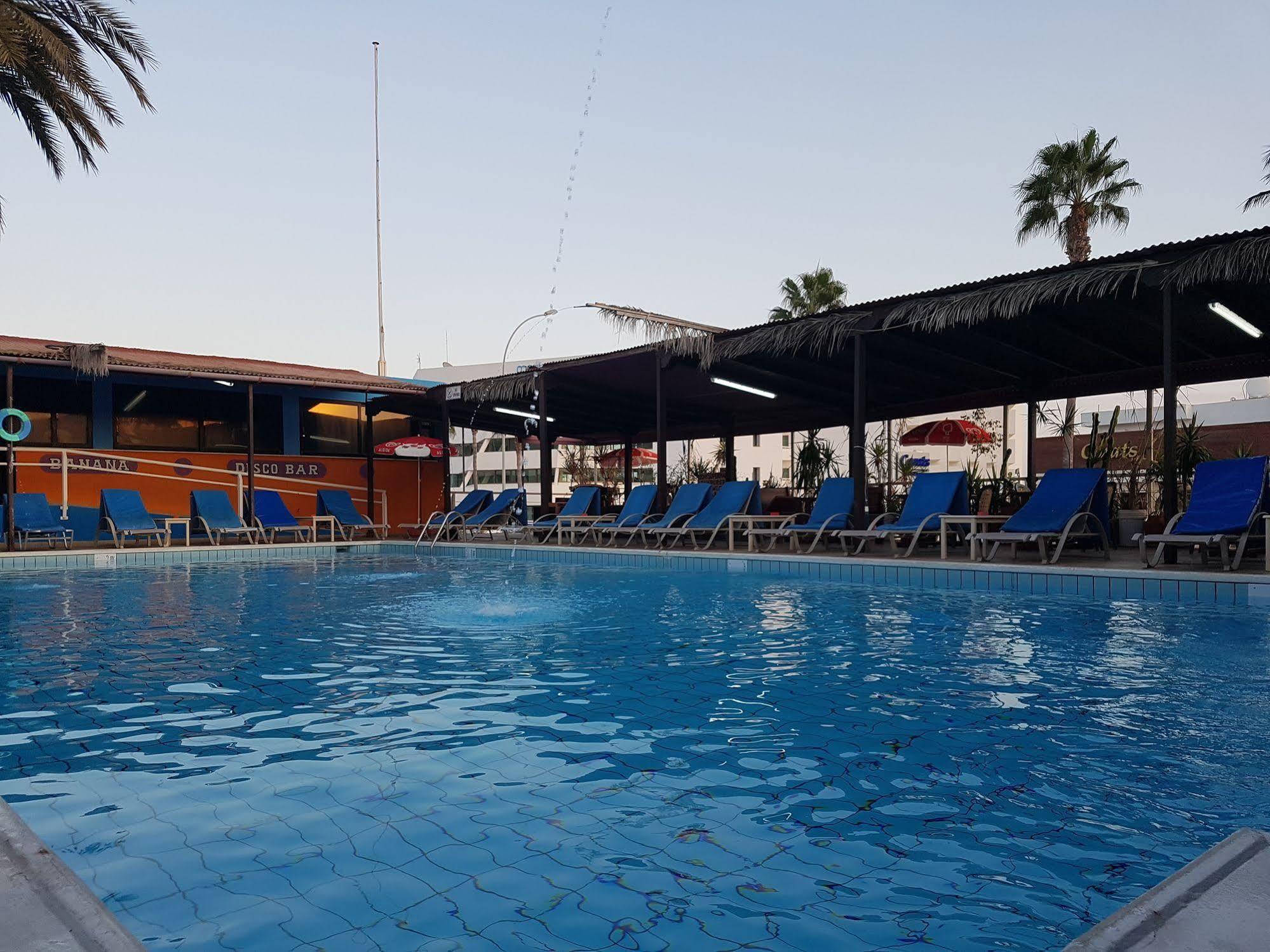 Kkaras Hotel 3 Star Ayia Napa Exteriér fotografie