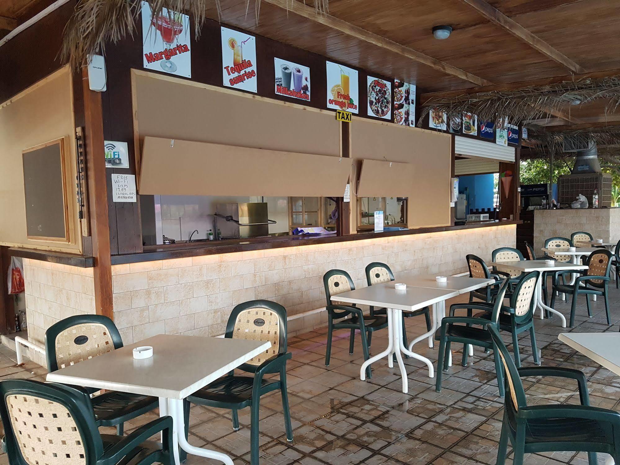Kkaras Hotel 3 Star Ayia Napa Exteriér fotografie