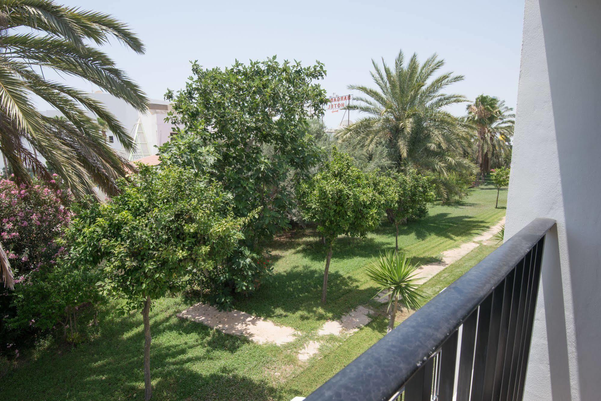 Kkaras Hotel 3 Star Ayia Napa Exteriér fotografie