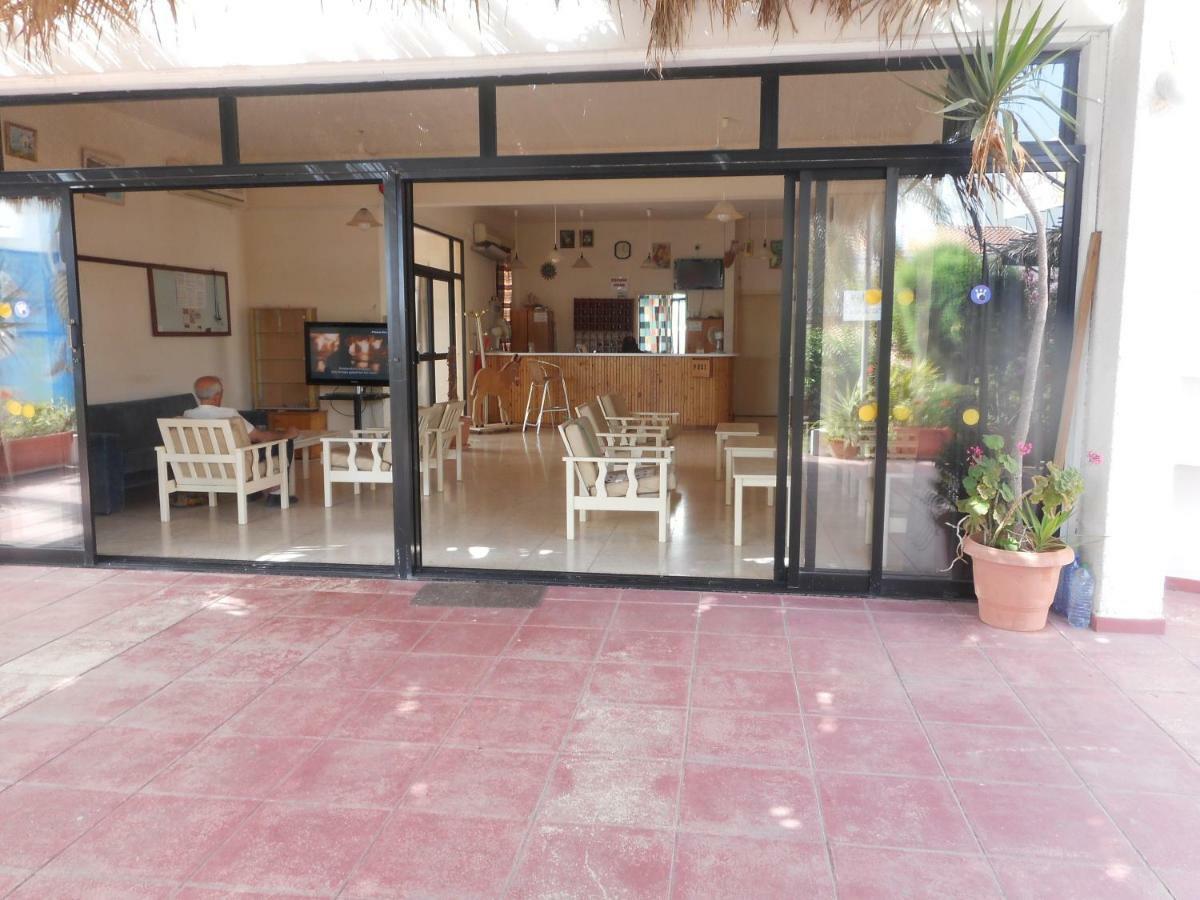 Kkaras Hotel 3 Star Ayia Napa Exteriér fotografie