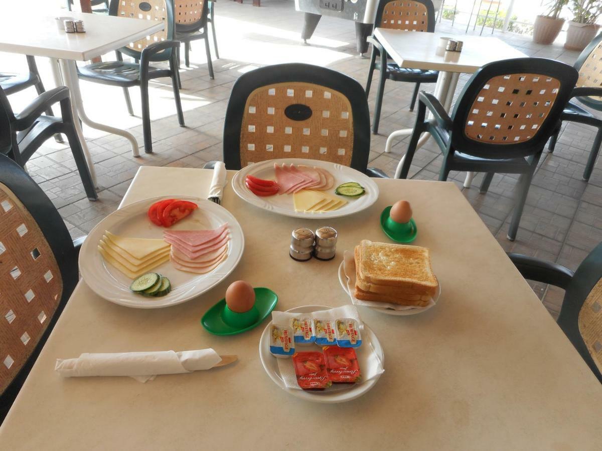 Kkaras Hotel 3 Star Ayia Napa Exteriér fotografie